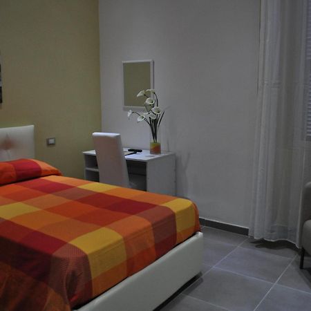 Il Giardinetto Guest House Чивитавеккья Номер фото